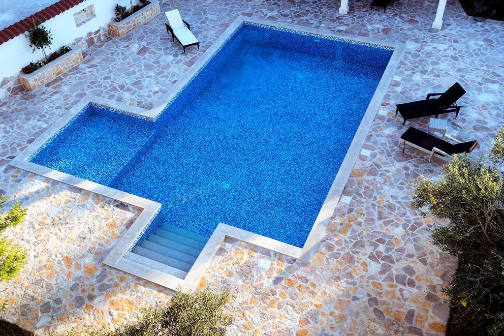 Apartments Villa Barbara Sumartin Dış mekan fotoğraf