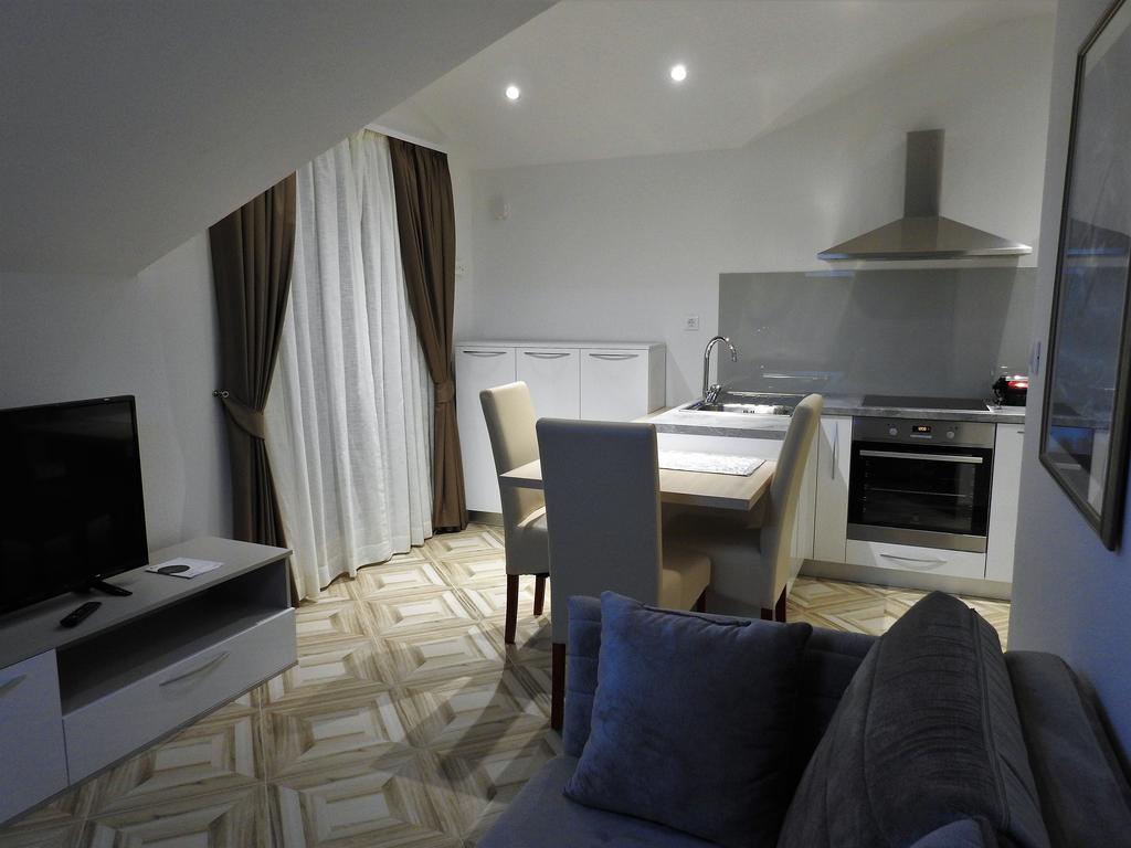 Apartments Villa Barbara Sumartin Dış mekan fotoğraf