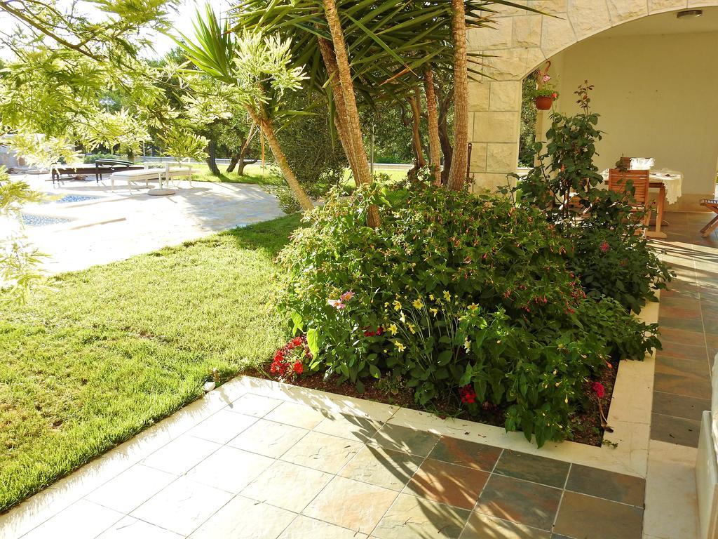Apartments Villa Barbara Sumartin Dış mekan fotoğraf